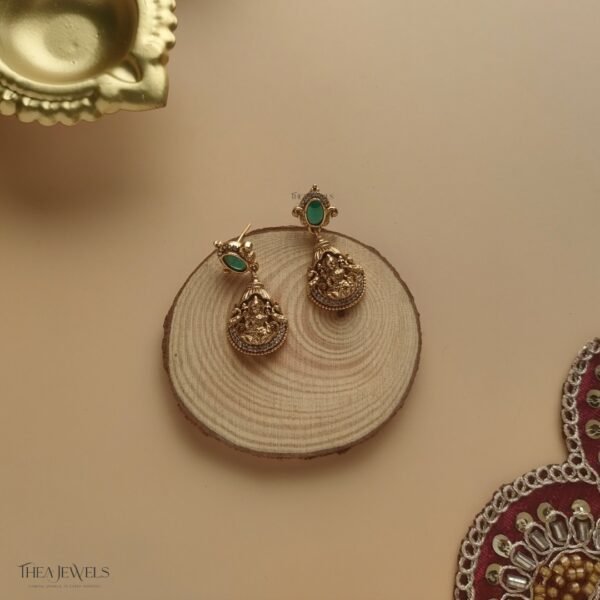 Minimal Lakshmi Earring