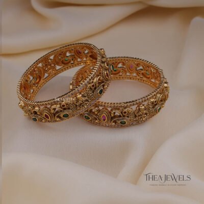 Premium Ad Gold Antique Bangles