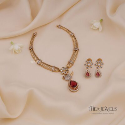 Ruby Red Birdie Ornamental Hasli Set