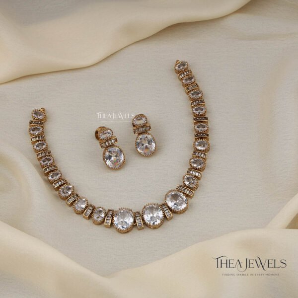 Thisha Ad Necklace