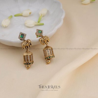 Abha Earrings Green