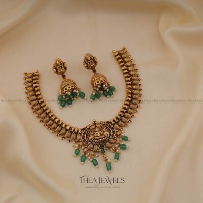 Chatur Jewellery Short