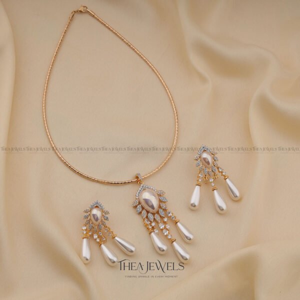 Blake Pendant Set - Image 2