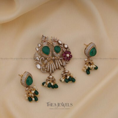 Hazel Victorian Pendant Set Green