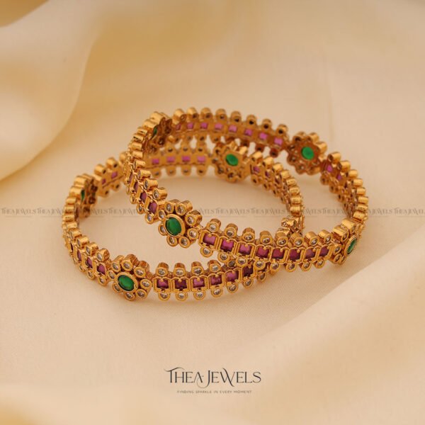 Jishna Bangles