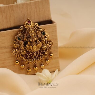 Vinaya Hair Accessory