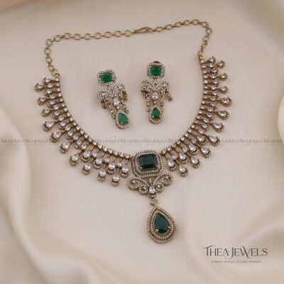 Hasna Victorian Jewellery Green