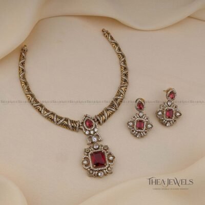 Vira Victorian Jewellery Red