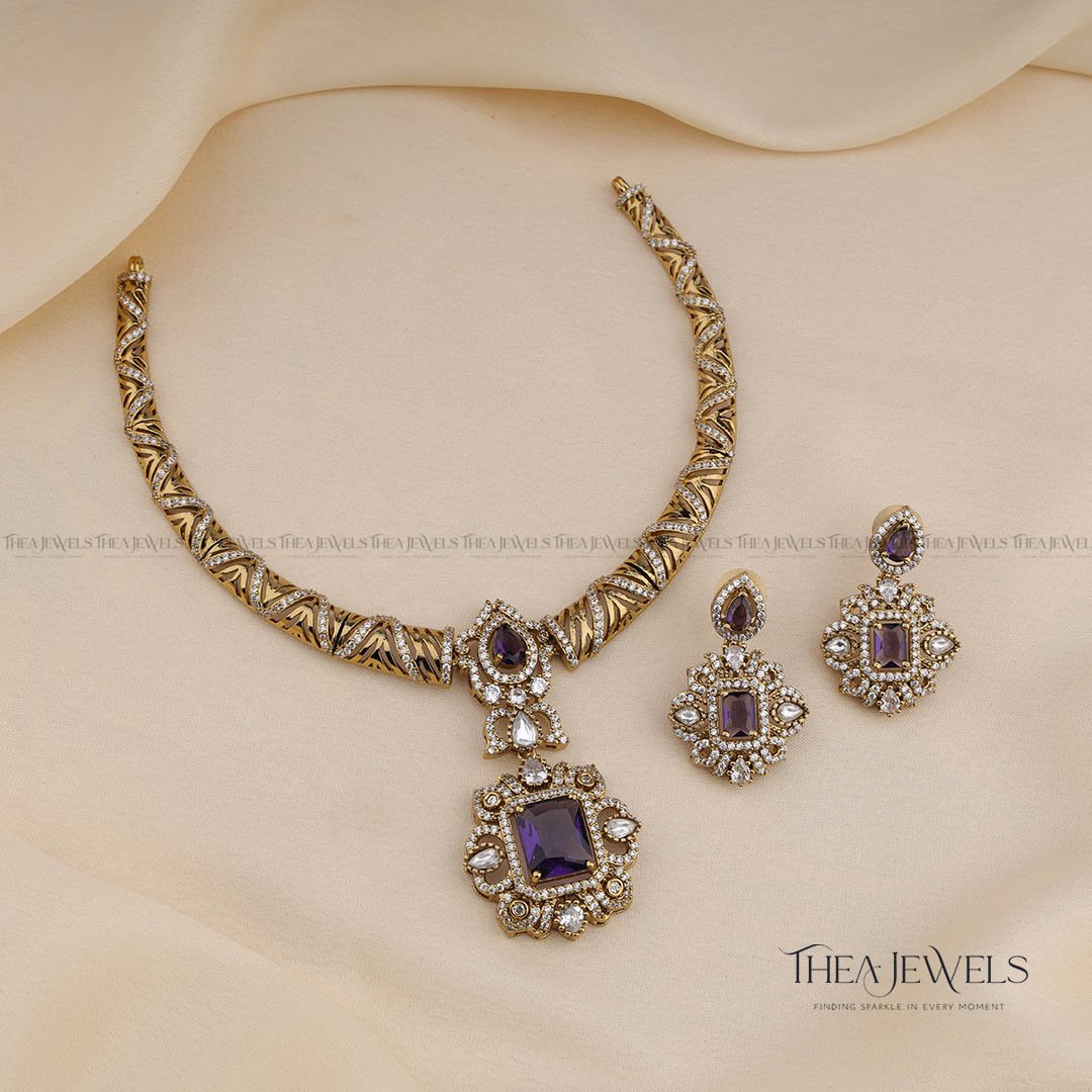 Vira Victorian Jewellery Purple