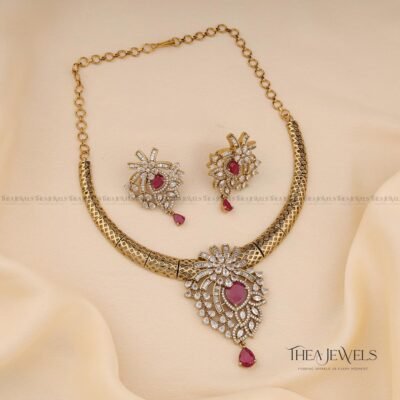 Tyana Victorian Jewellery Red