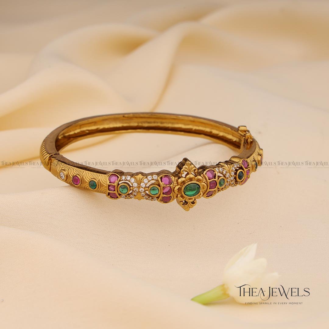 Ayusha Kada Bangle