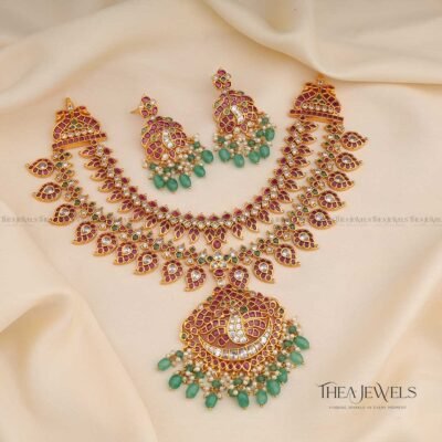 Sumedha Jadau  Jewellery