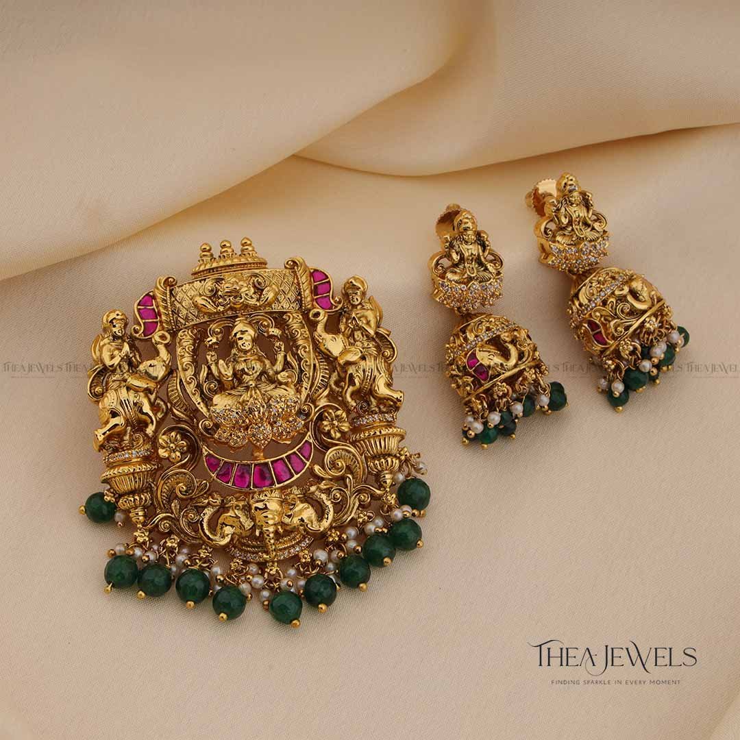 Citarana Jadau Pendant Set