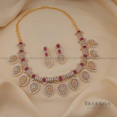 Vahiya Jewellery Red