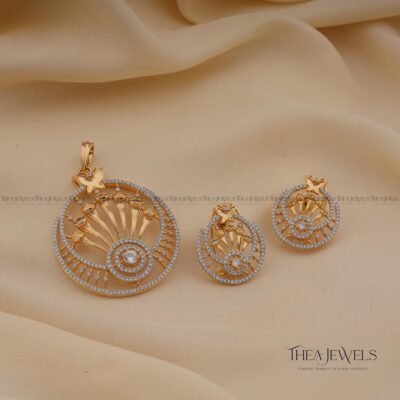 Kriya Pendant Set