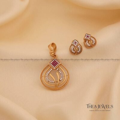 Chaitram Pendant Set