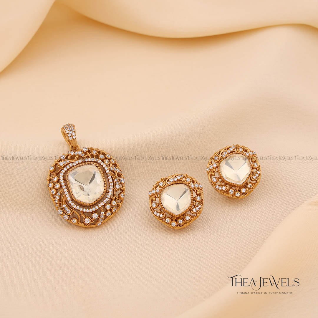 Dhivana Mossanite Pendant Set