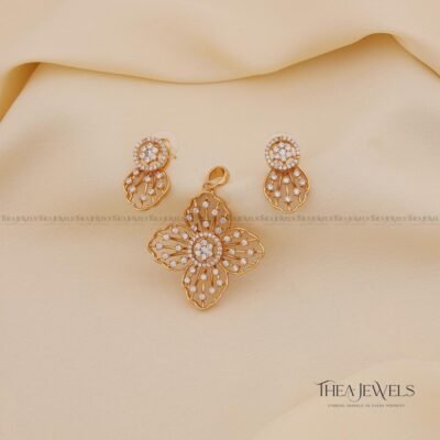 Flora Pendant Set