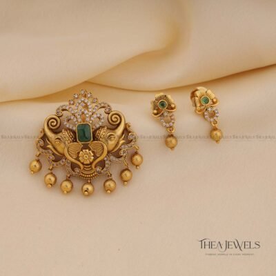 Ritu Pendant Set