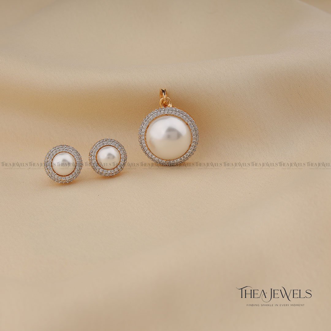 Erina Pendant Set