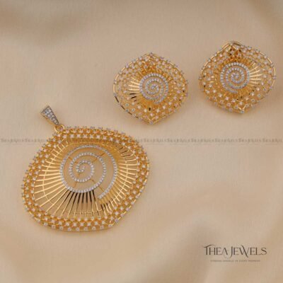 Felicia Pendant Set