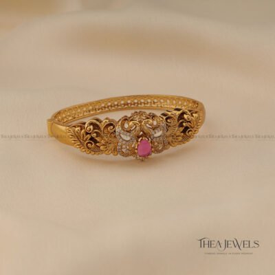 Charadhi Bracelet Red