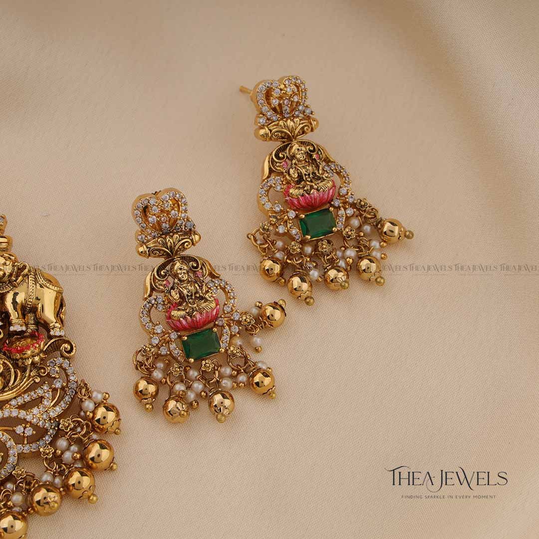Gajalakshmi Pendant Set - Image 3