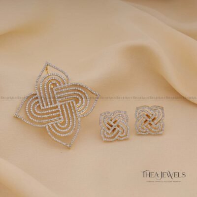 Aviraha Kolam Pendant Set
