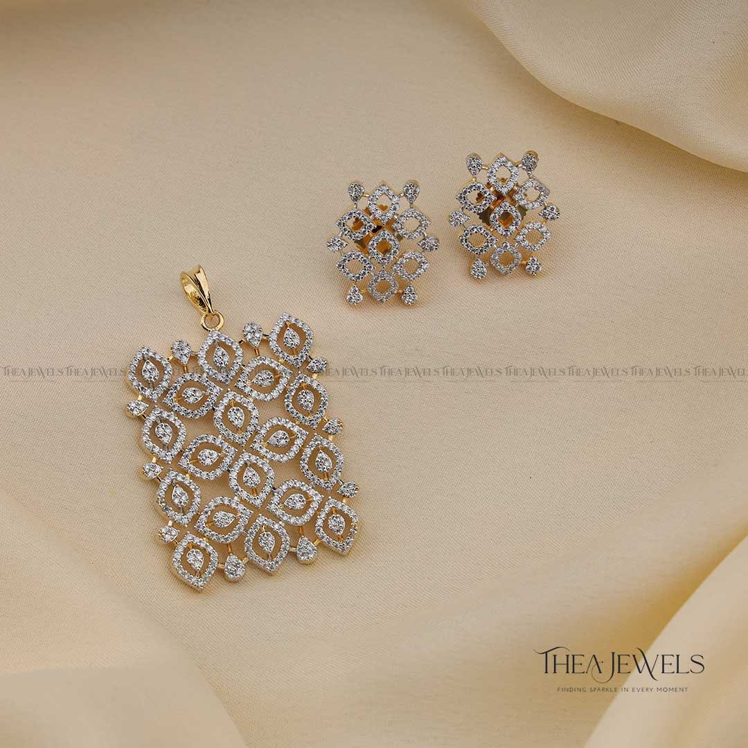 Rithasha Pendant Set